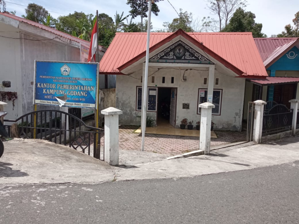 Kantor Pemerintahan Kampung Godang